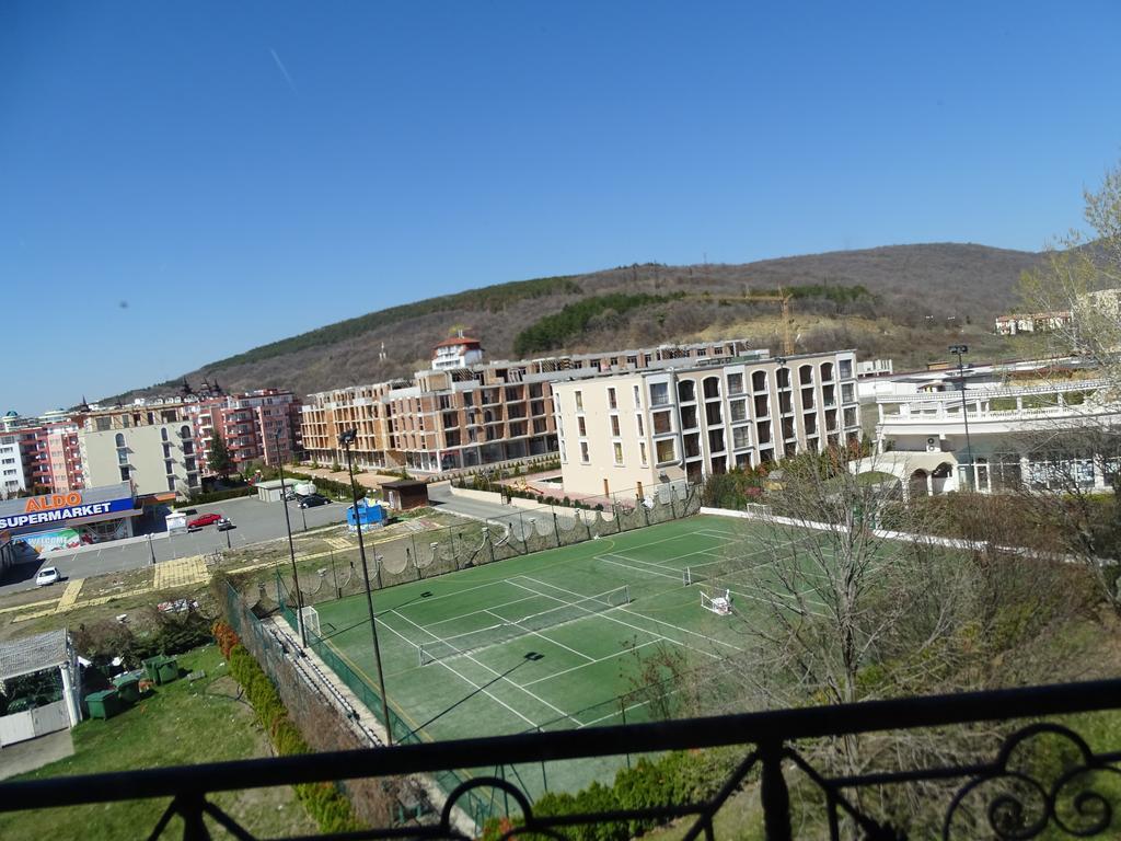 Elenite Private Apartments Exteriér fotografie